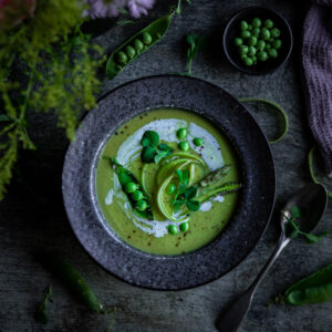 Smidru ir zirneliu trinta sriuba